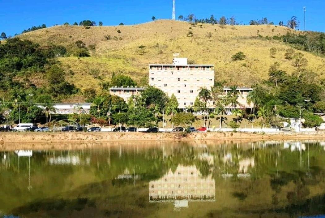 Flat hotel Cavalinho Branco Águas de Lindoia Exterior foto